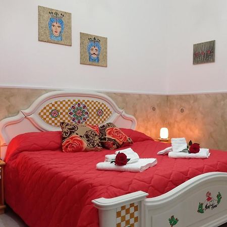 Mary Home - Casa Vacanza Taormina Exteriör bild